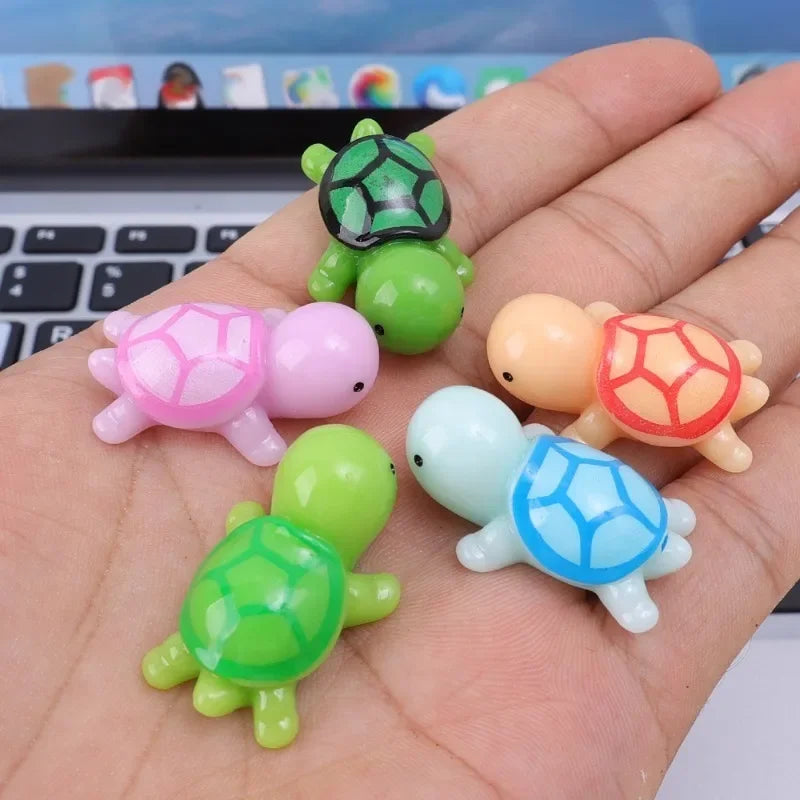 5/1PCS Car Turtle Ornament Car Dashboard Rearview Mirror Cartoon Resin Animal Ornaments Mini Turtle DIY Decoration Accessories